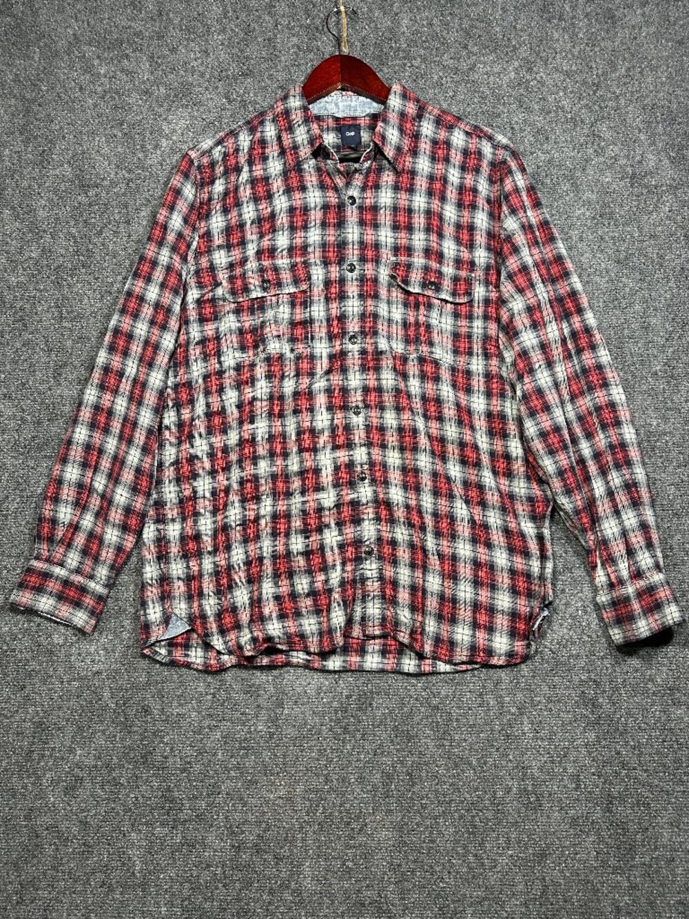 Gap Shirt Mens Large Button Up Red Gray Plaid Cotton Pockets Long Sleeve